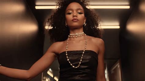 muziek bij chanel reclame|What Is The Song In Chanel's Coco Mademoiselle .